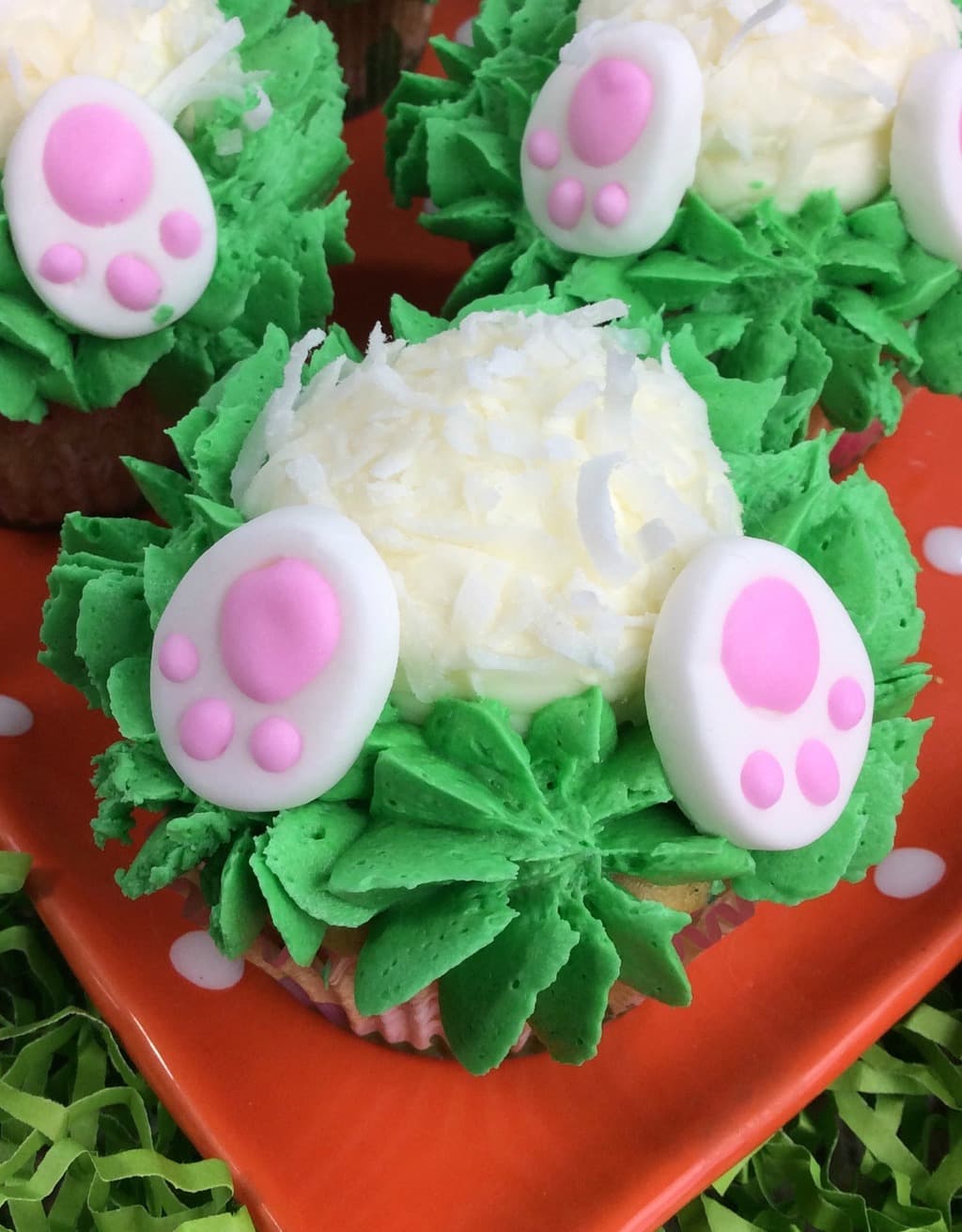 Bunny butt cupcakes