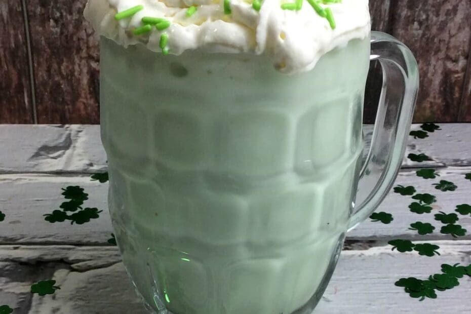 how to make a Shamrock shake