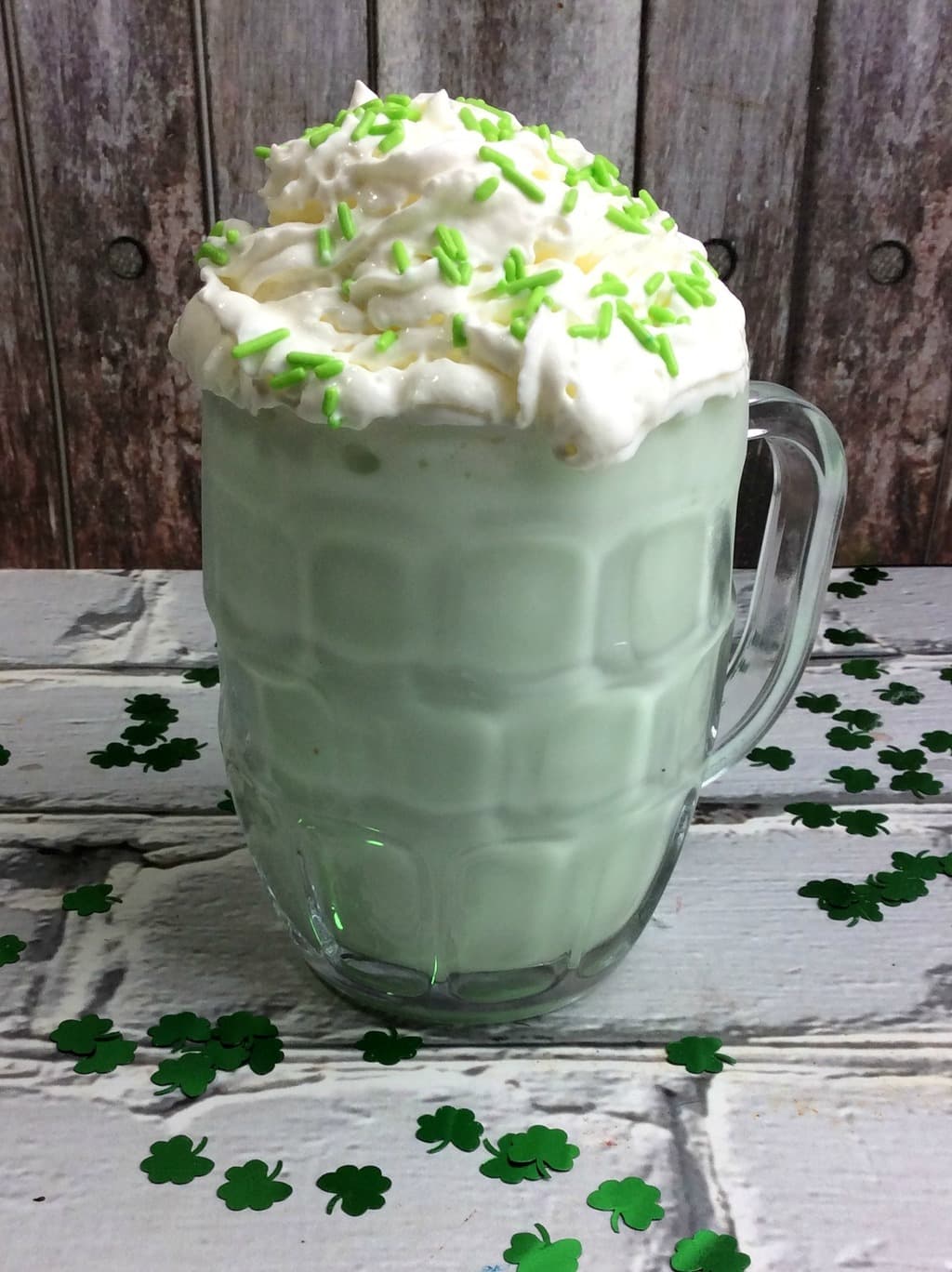 how to make a Shamrock shake