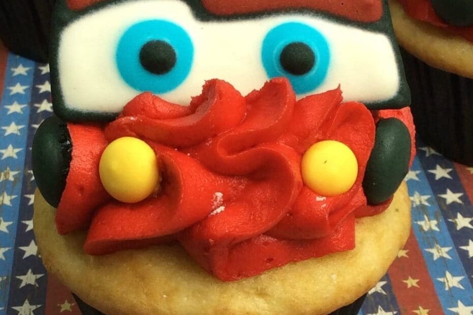 Lightning McQueen Cupcakes